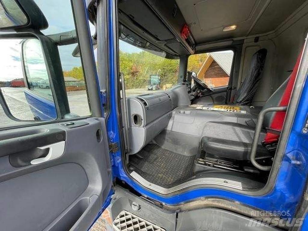 Scania P 230 Kamioni-šasije