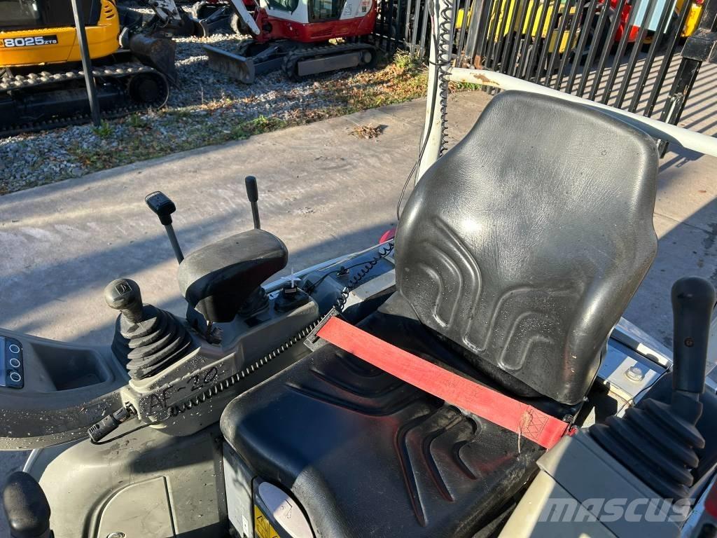 Takeuchi TB 216 Mini bageri < 7t