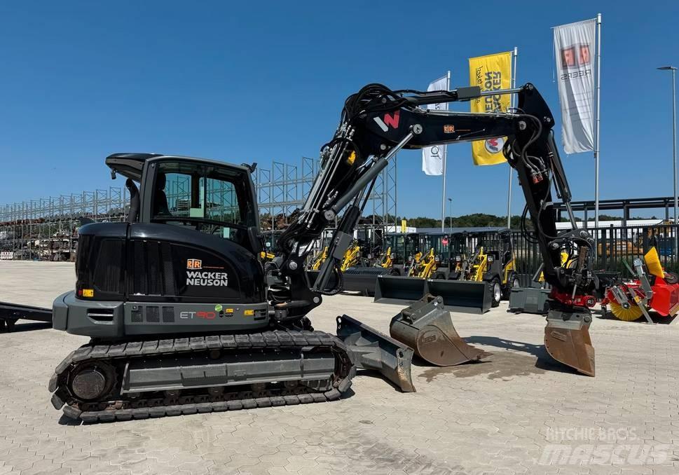 Wacker Neuson ET 90 Bageri guseničari
