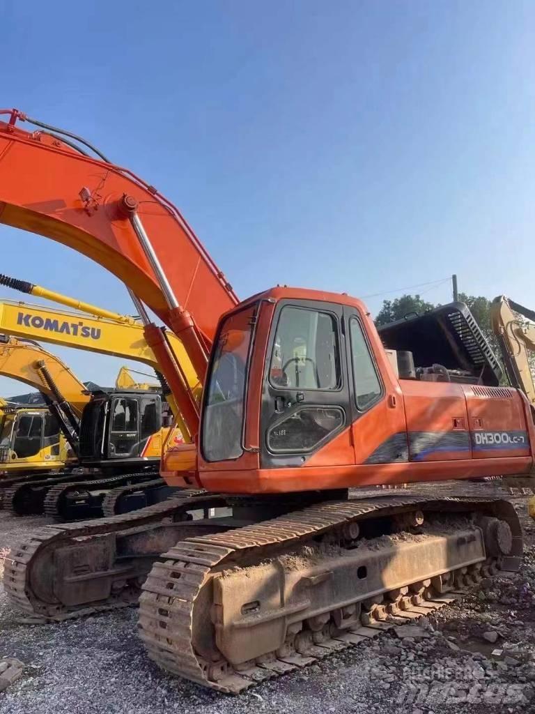 Doosan DH 300 LC-7 Bageri guseničari