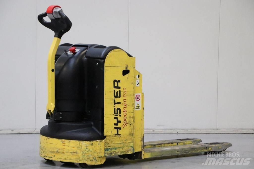 Hyster P3.0 Nisko podizni električni viljuškar