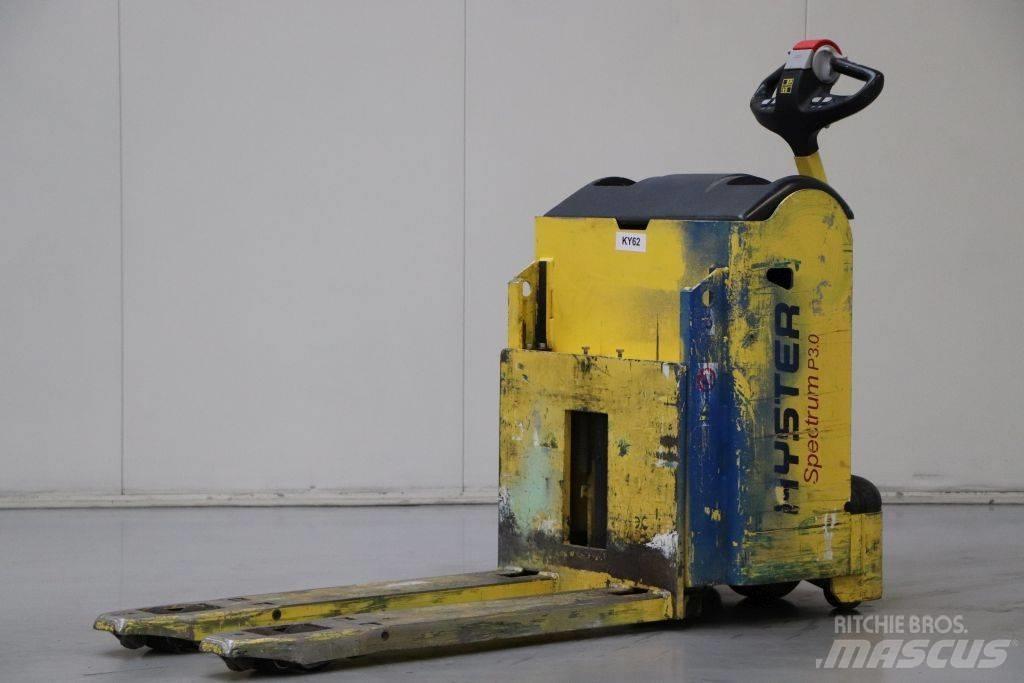 Hyster P3.0 Nisko podizni električni viljuškar