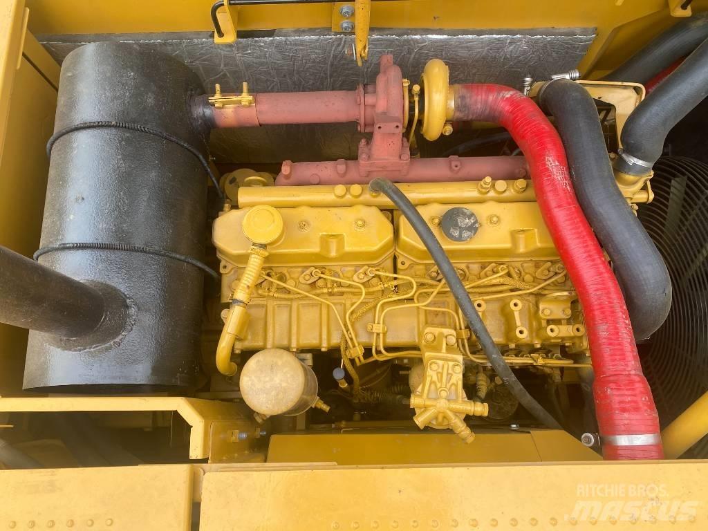 CAT 320 D Bageri guseničari