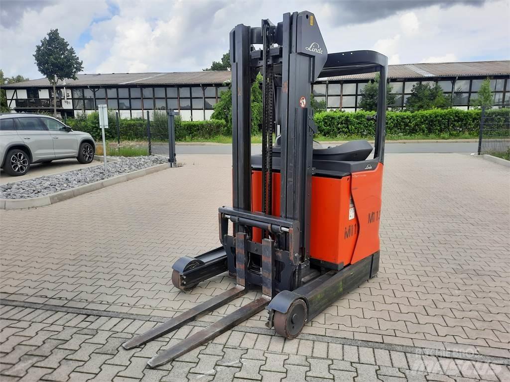 Linde R14 Viljuškari sa pomičnim stupom