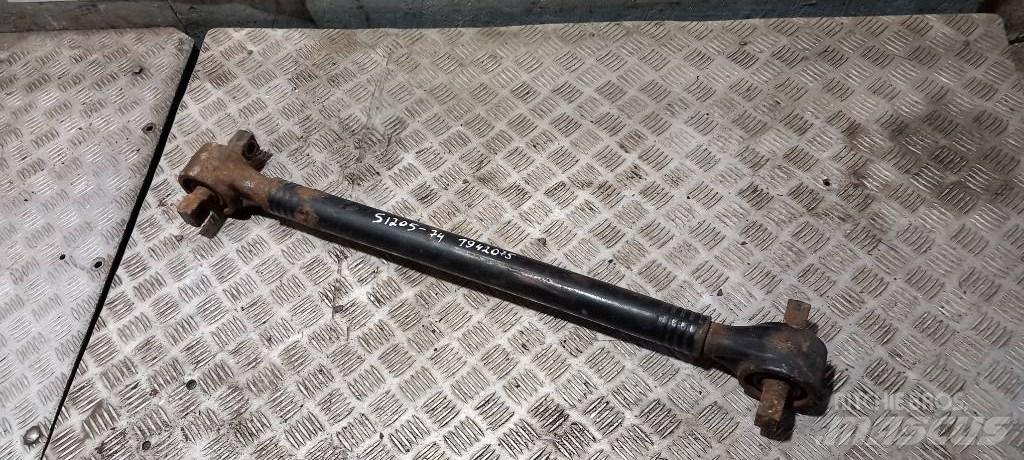 Scania R 440.   1942075 Osovine