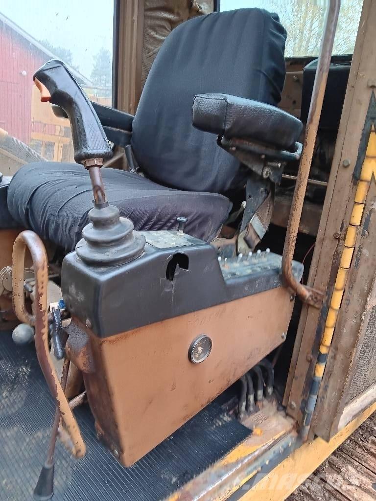 CAT 219 LC Bageri guseničari