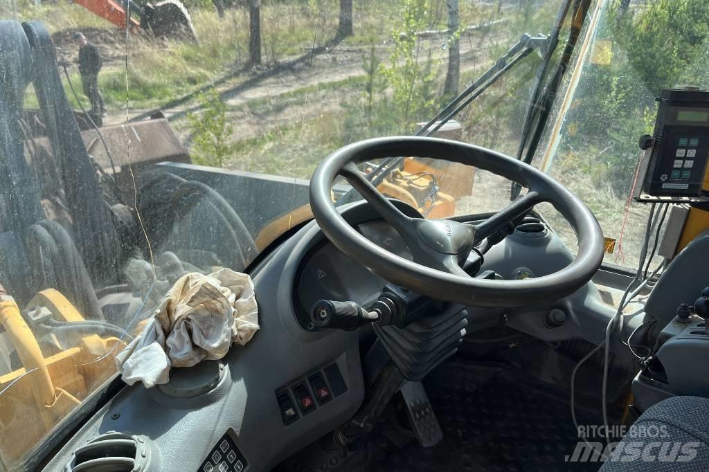 Volvo L 220 Utovarivači na točkove
