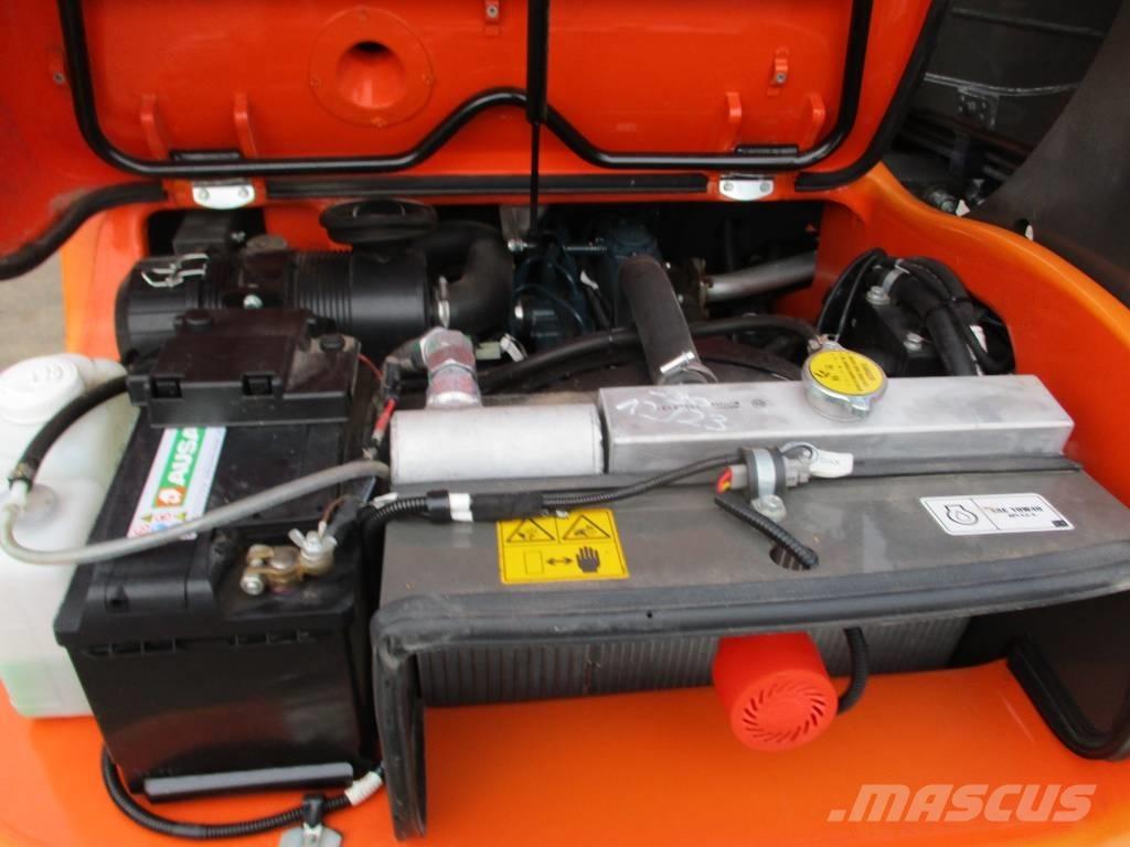 Ausa T144 HX4 (229) Teleskopski viljuškari