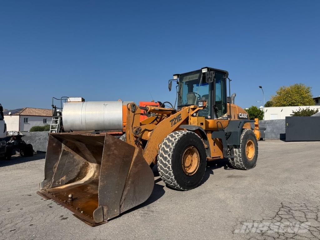 CASE 721 E Utovarivači na točkove