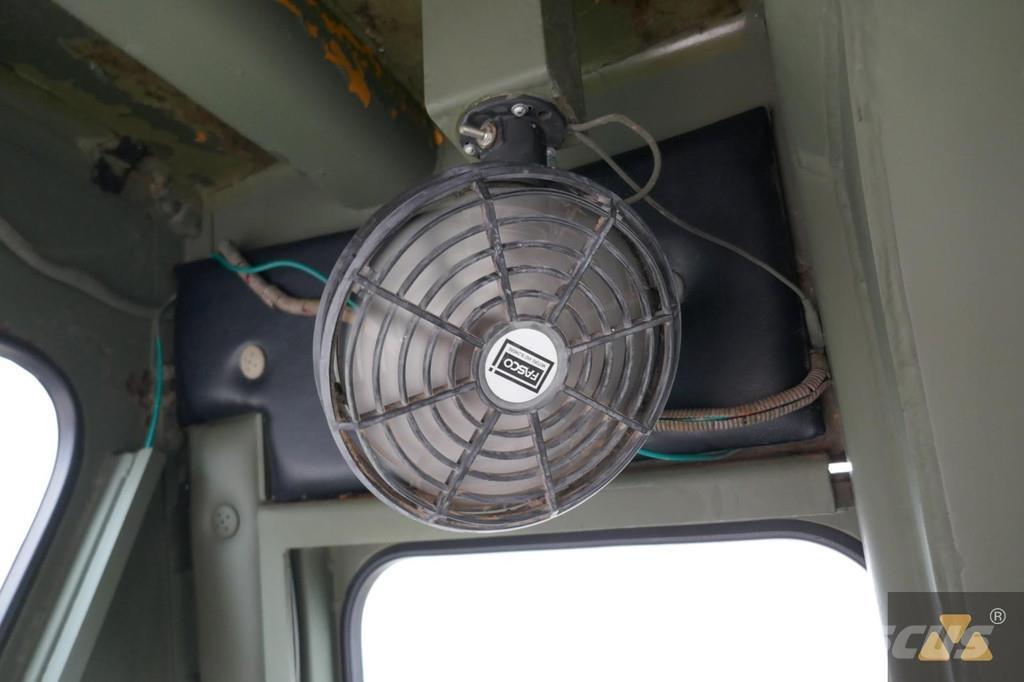 CAT D7G Ex-army Buldožeri guseničari