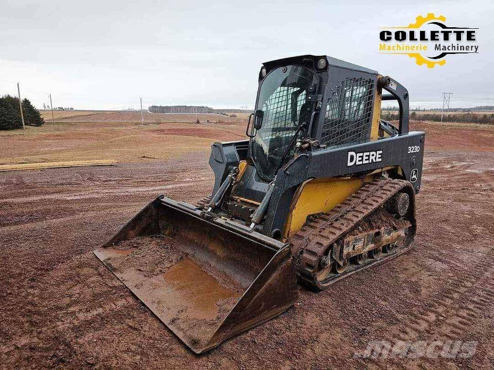 DEERE 323D Skid steer mini utovarivači