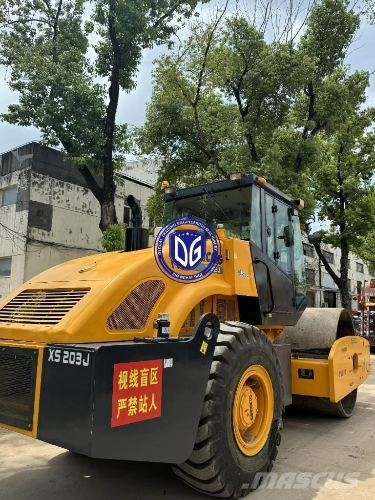 XCMG XS 203 J Valjci sa jednim bubnjem