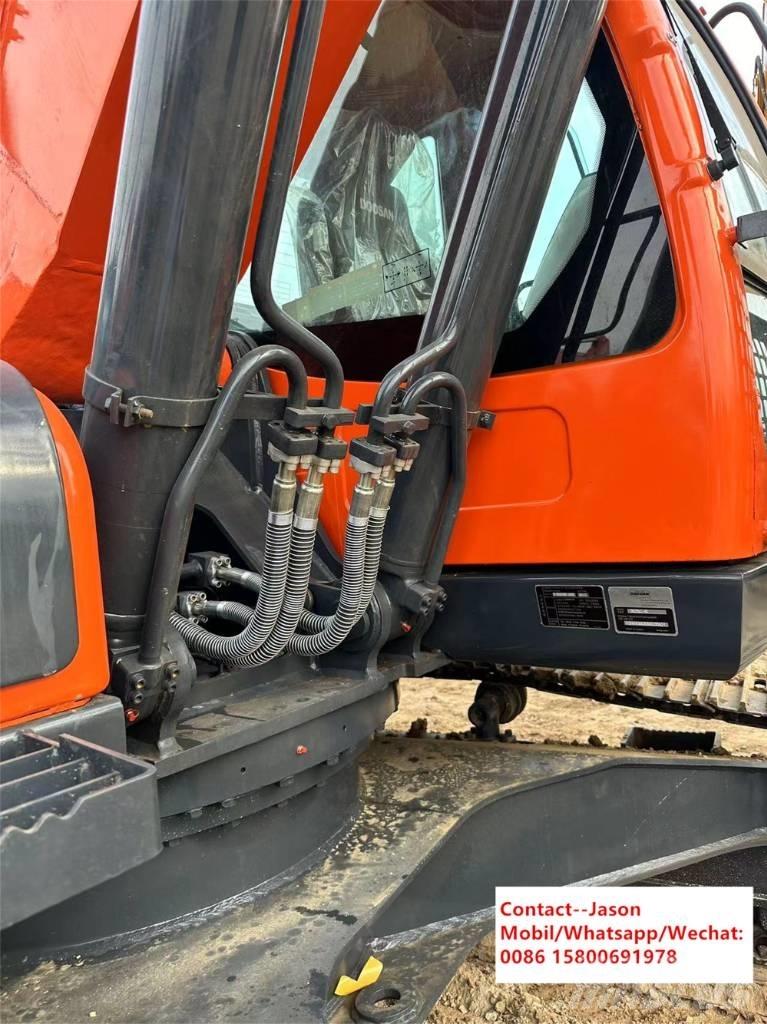 Doosan DX 225 LCA Bageri guseničari