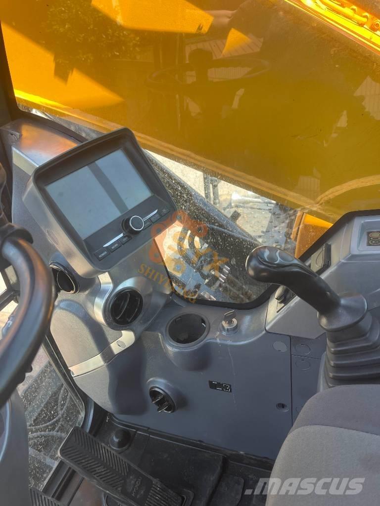 Hyundai R210W-9 Bageri točkaši