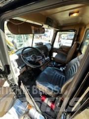Mack CV 713 Kiperi kamioni