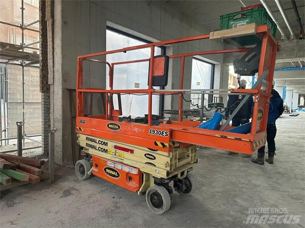 JLG 1930ES Makazaste platforme