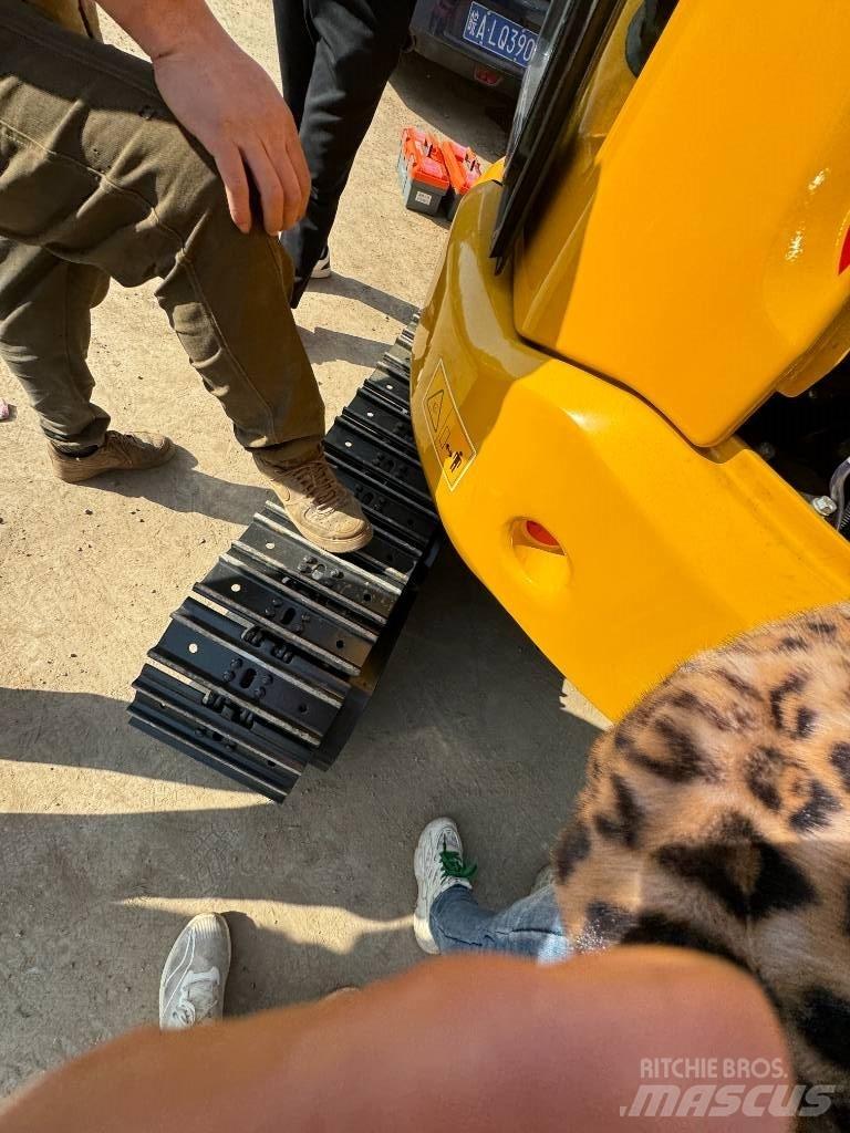 LiuGong LG9035F Bageri guseničari