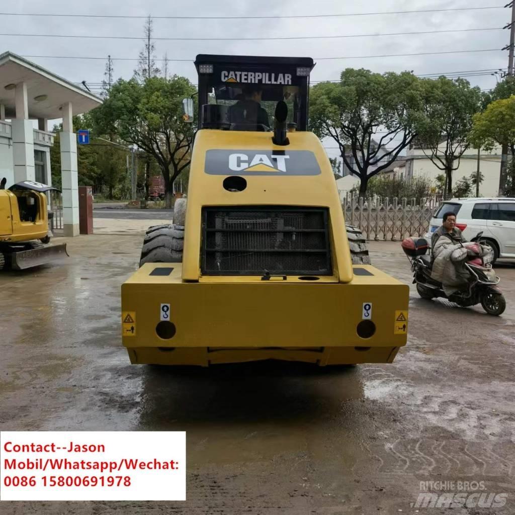 CAT CS 683 E Nabijači zemlje