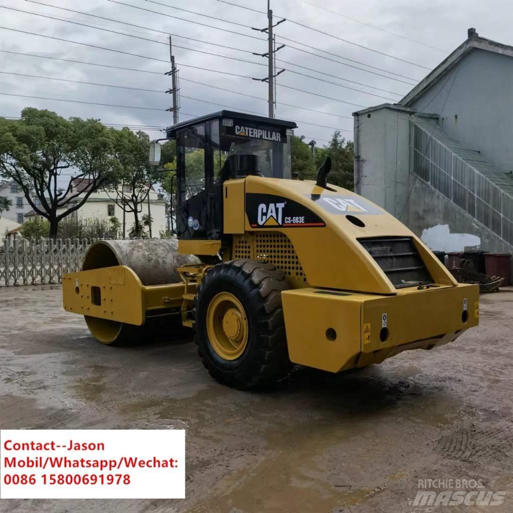 CAT CS 683 E Nabijači zemlje