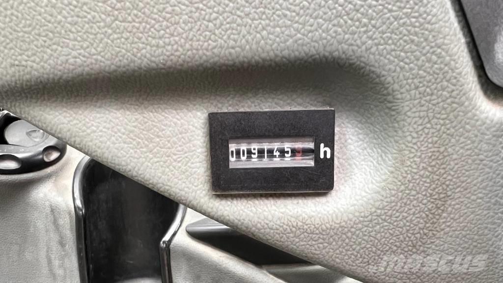 Liebherr R980 SME HD Bageri guseničari