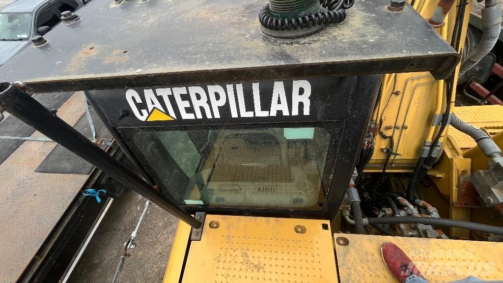 CAT 324 D L Bageri guseničari