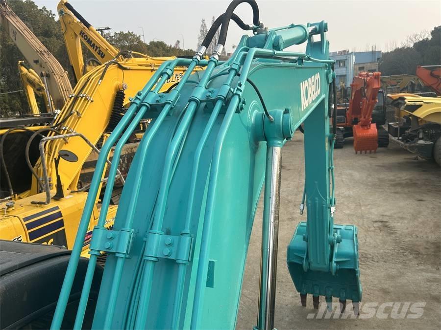 Kobelco SK 140 Bageri guseničari
