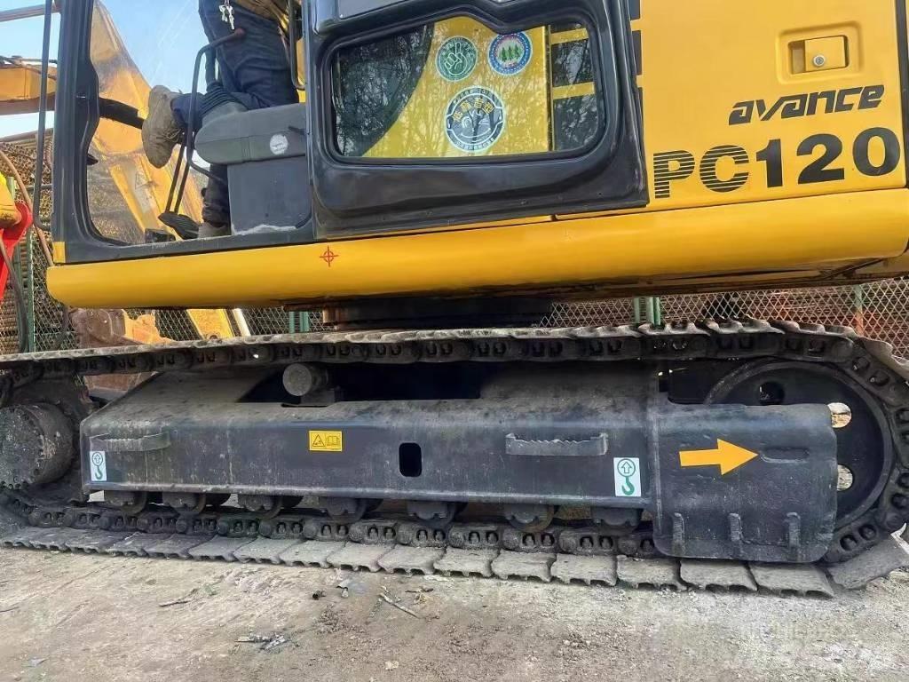 Komatsu PC120-6 Bageri guseničari