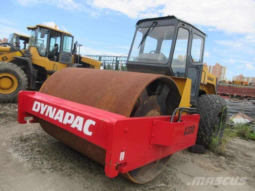 Dynapac CA 30 D Valjci sa jednim bubnjem