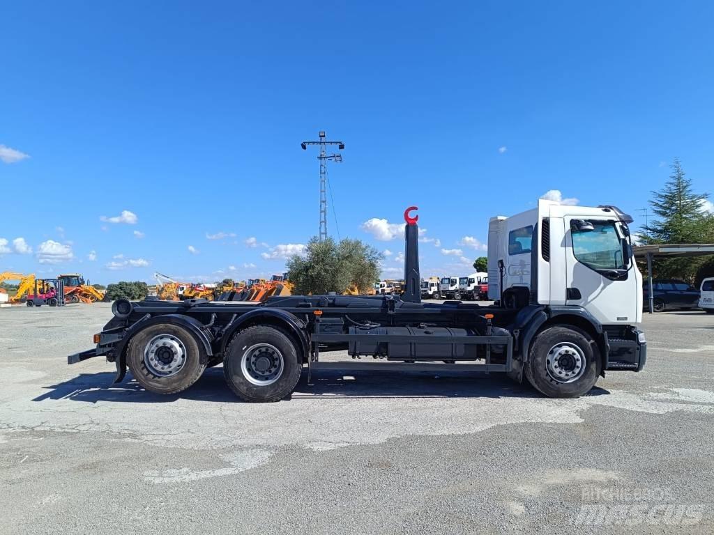Renault 320 DCI Kamioni sa kranom