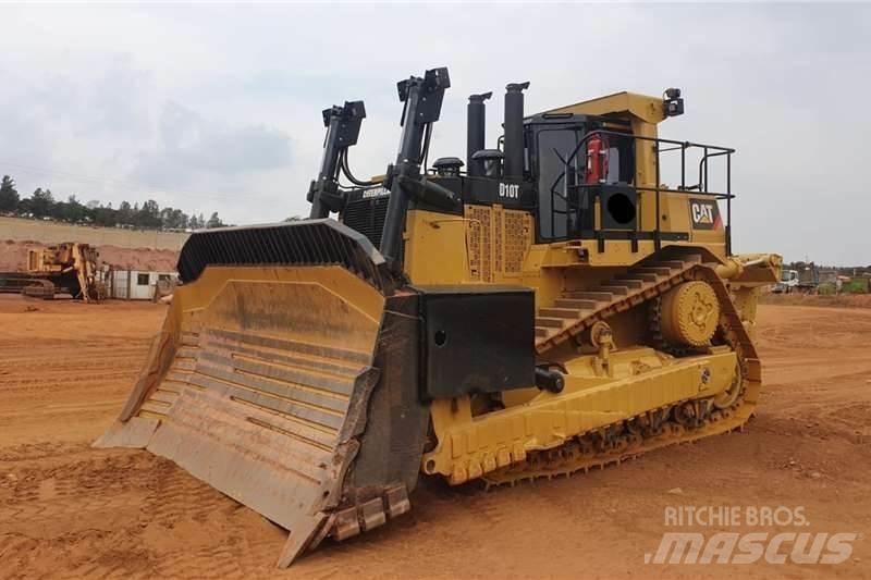 CAT  D10T Buldožeri guseničari