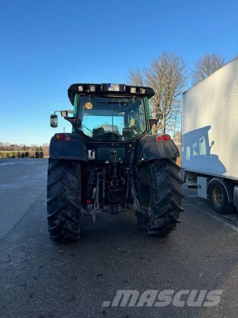 Valtra N111E Traktori
