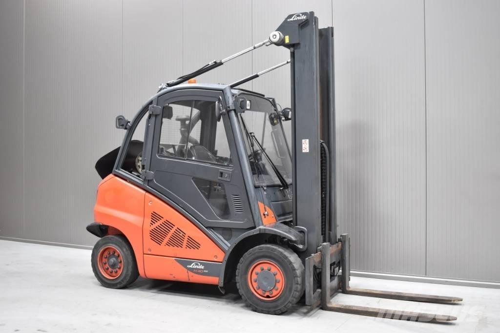 Linde H 40 T - 02 Plinski viljuškari