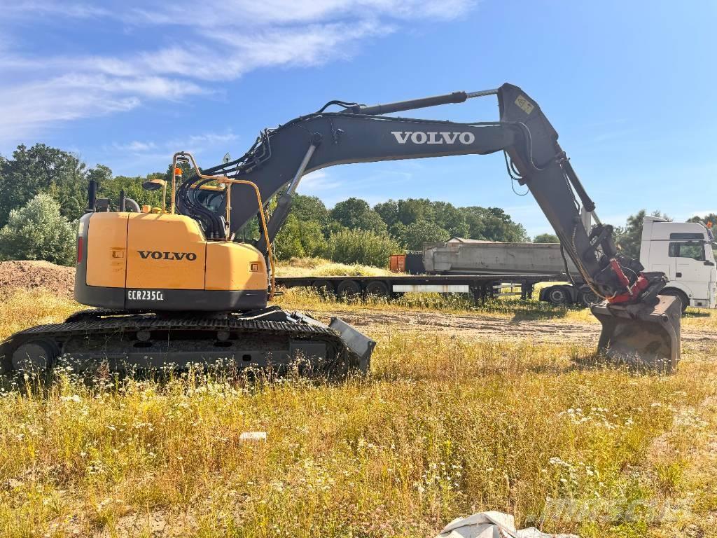 Volvo ECR 235 C L Bageri guseničari