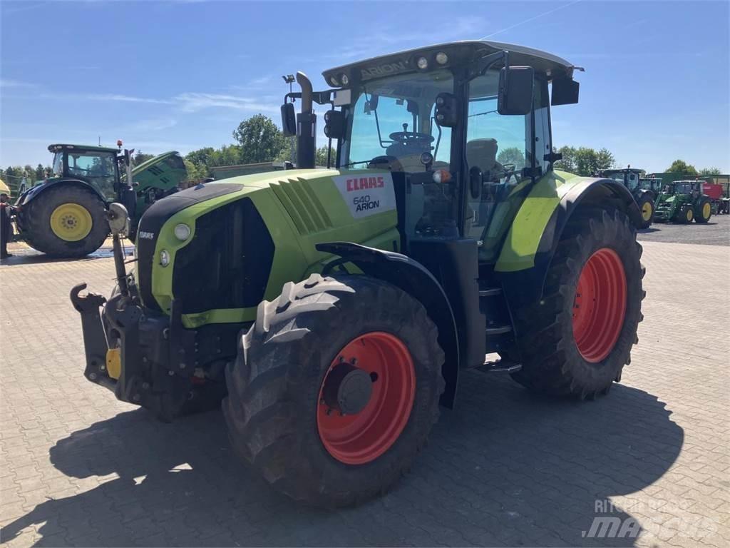 CLAAS Arion 640 Tractors