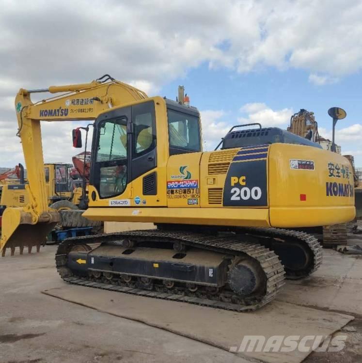 Komatsu PC 220-8 Bageri guseničari