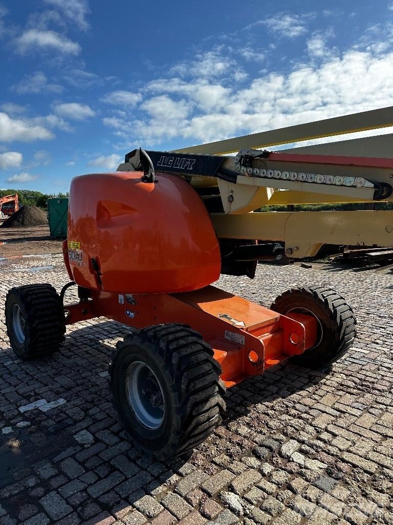 JLG 450 AJ II Zglobne podizne platforme