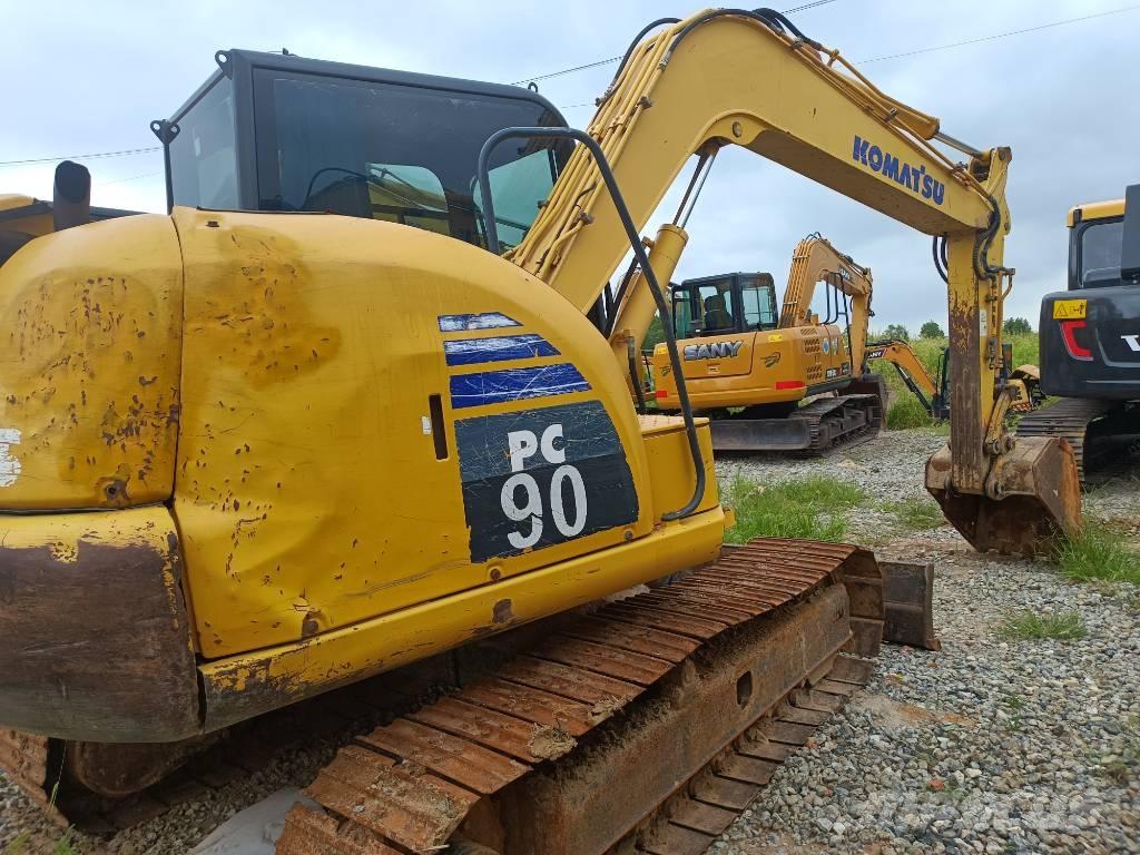 Komatsu PC 90 Bageri guseničari