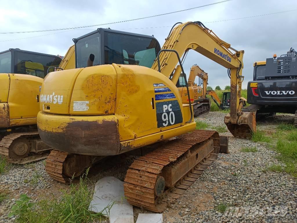Komatsu PC 90 Bageri guseničari