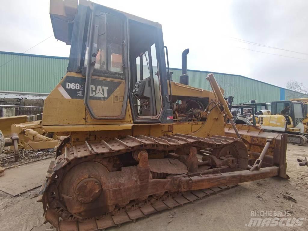 CAT D 6 G Buldožeri guseničari
