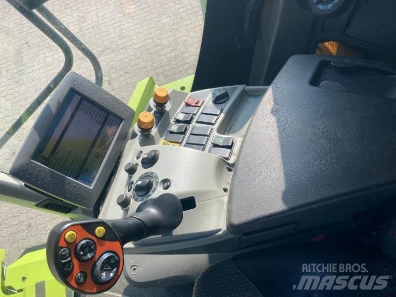 CLAAS LEXION 620 Kombajni