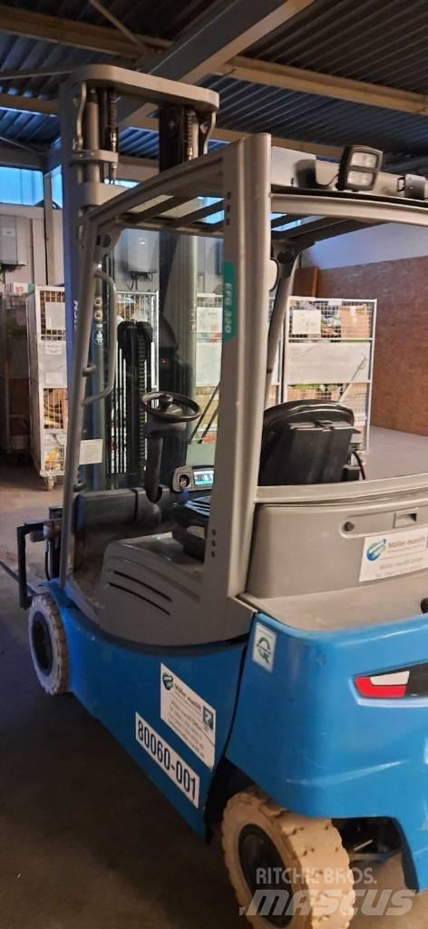 Jungheinrich EFG 320 Električni viljuškari