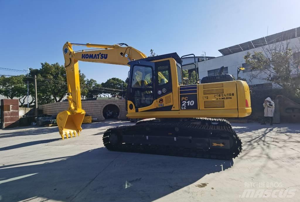 Komatsu PC210LC Bageri guseničari