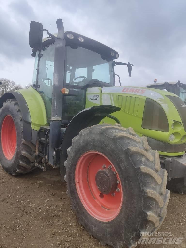 CLAAS Arion 630 Traktori