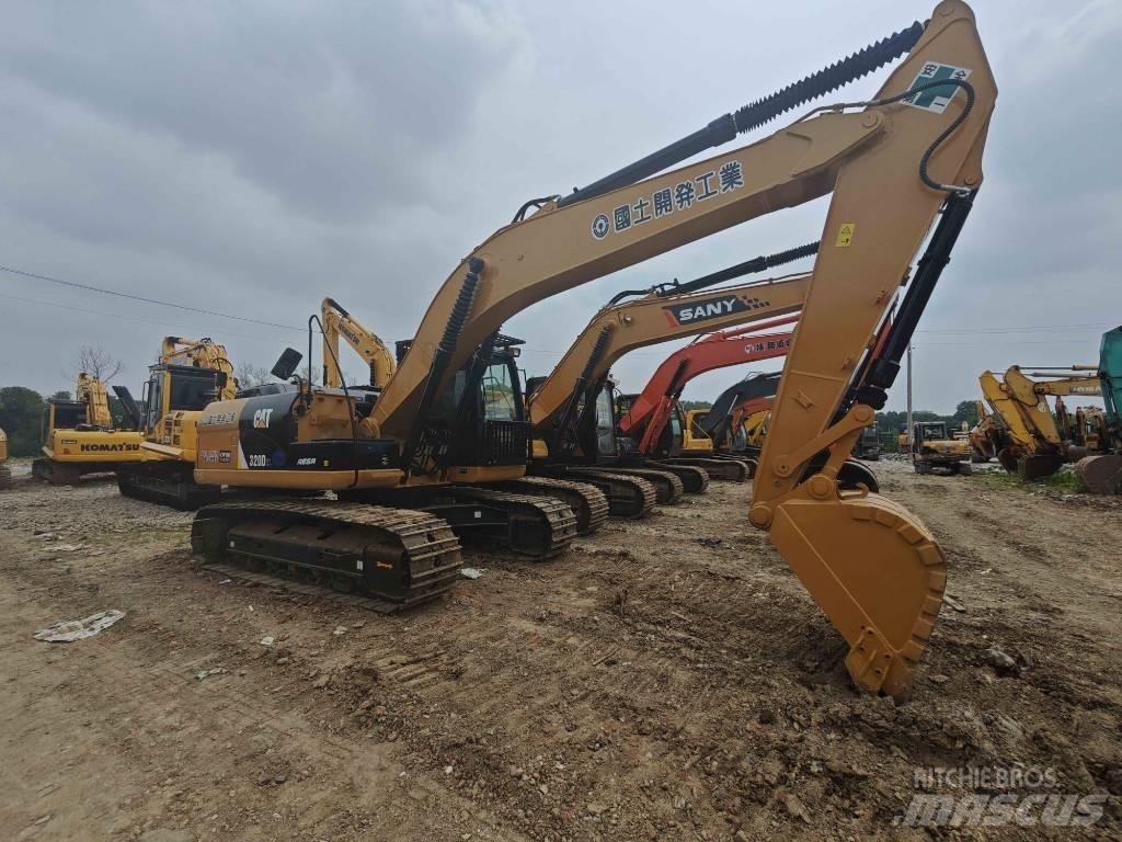 CAT CAT320d Midi bageri 7t – 12t