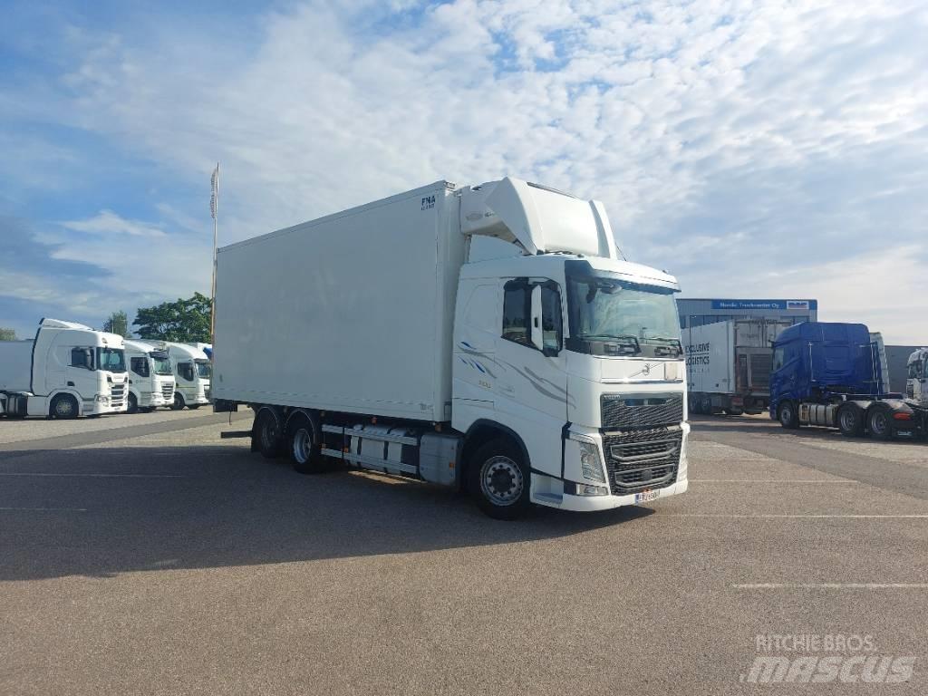 Volvo FH13 500 6x2 Temperature controlled trucks