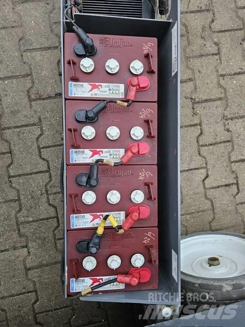 SkyJack SJ III 4632 Makazaste platforme