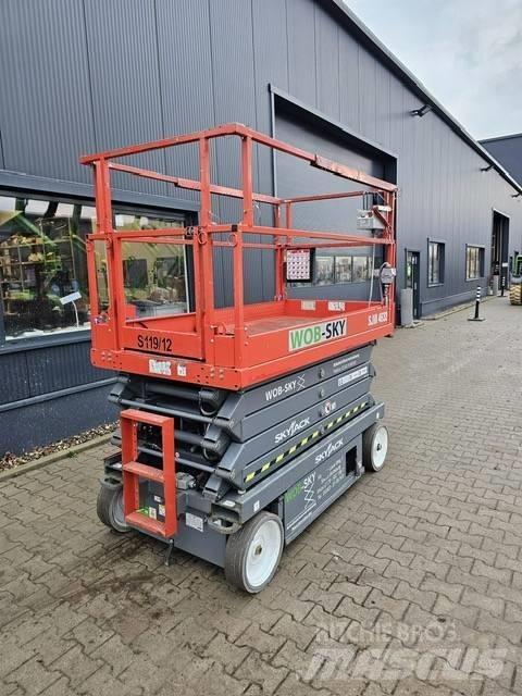 SkyJack SJ III 4632 Makazaste platforme