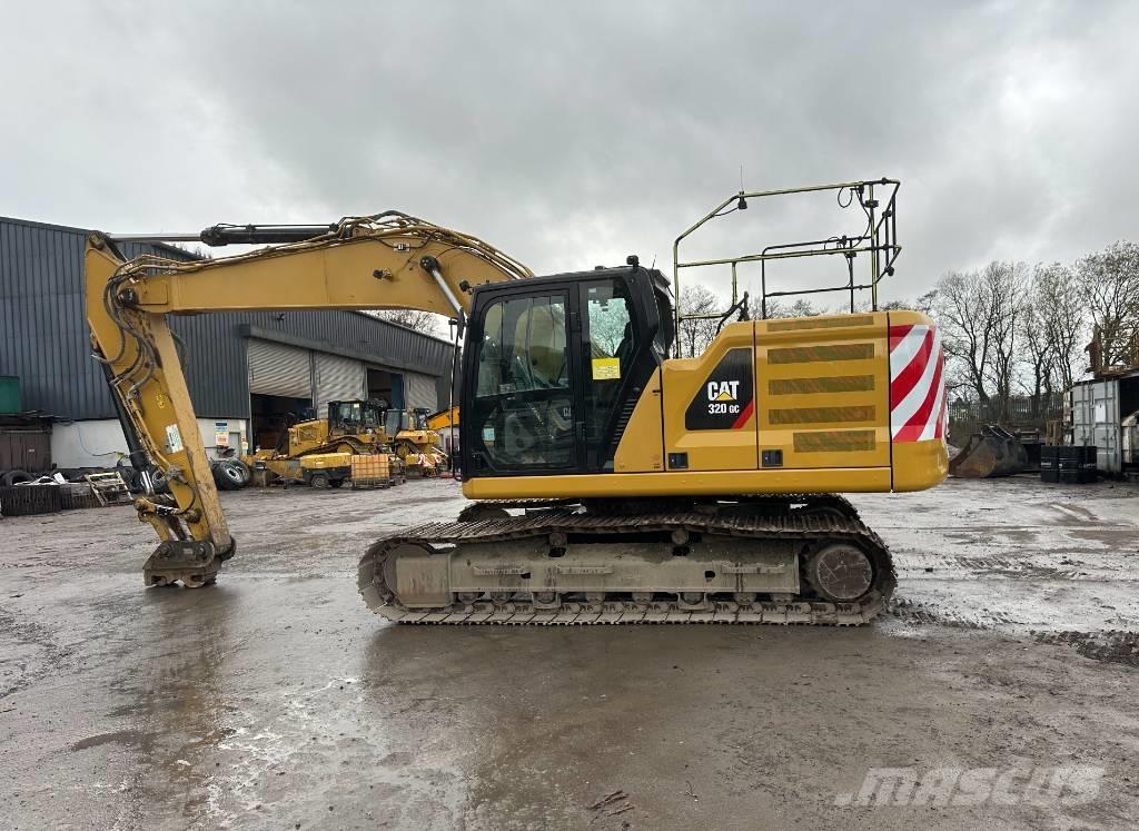 CAT 320 GC Bageri guseničari