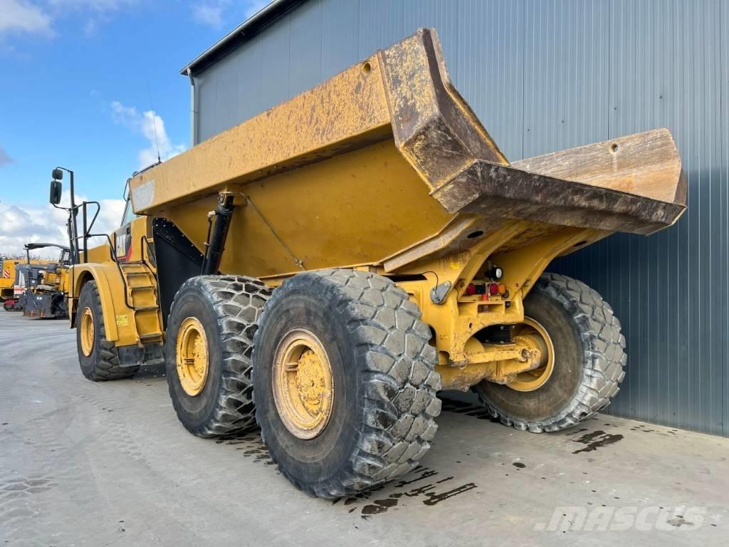 CAT 735 | 735B Zglobni damperi