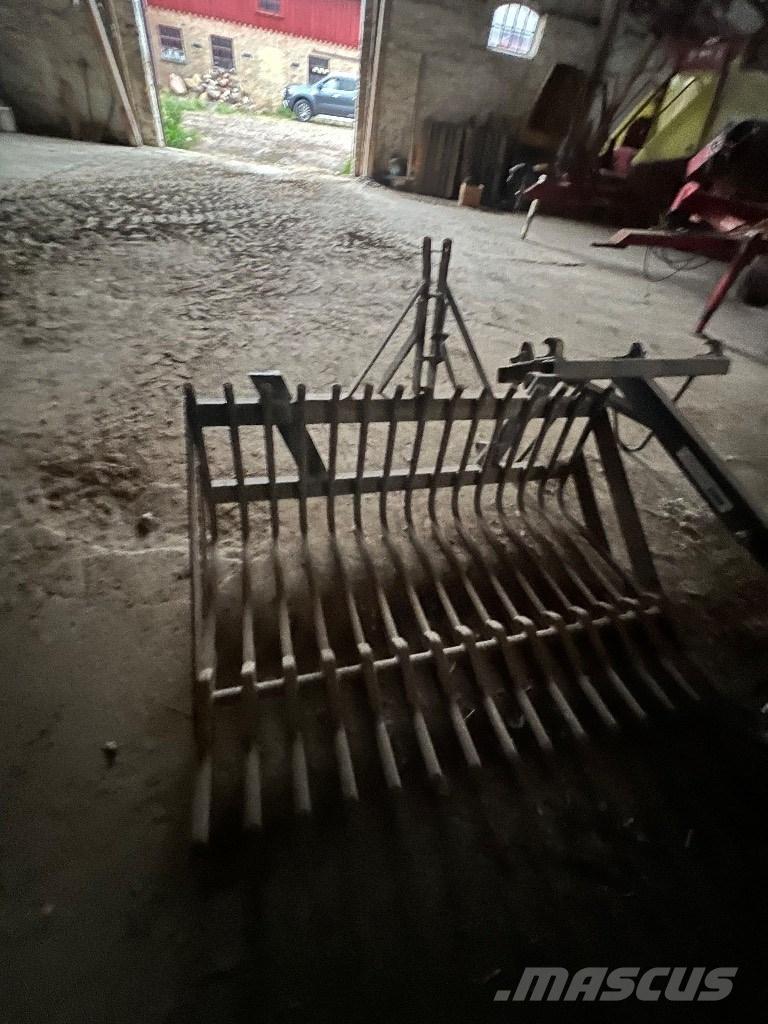 MO Stengreb Oprema za prednji utovarivač